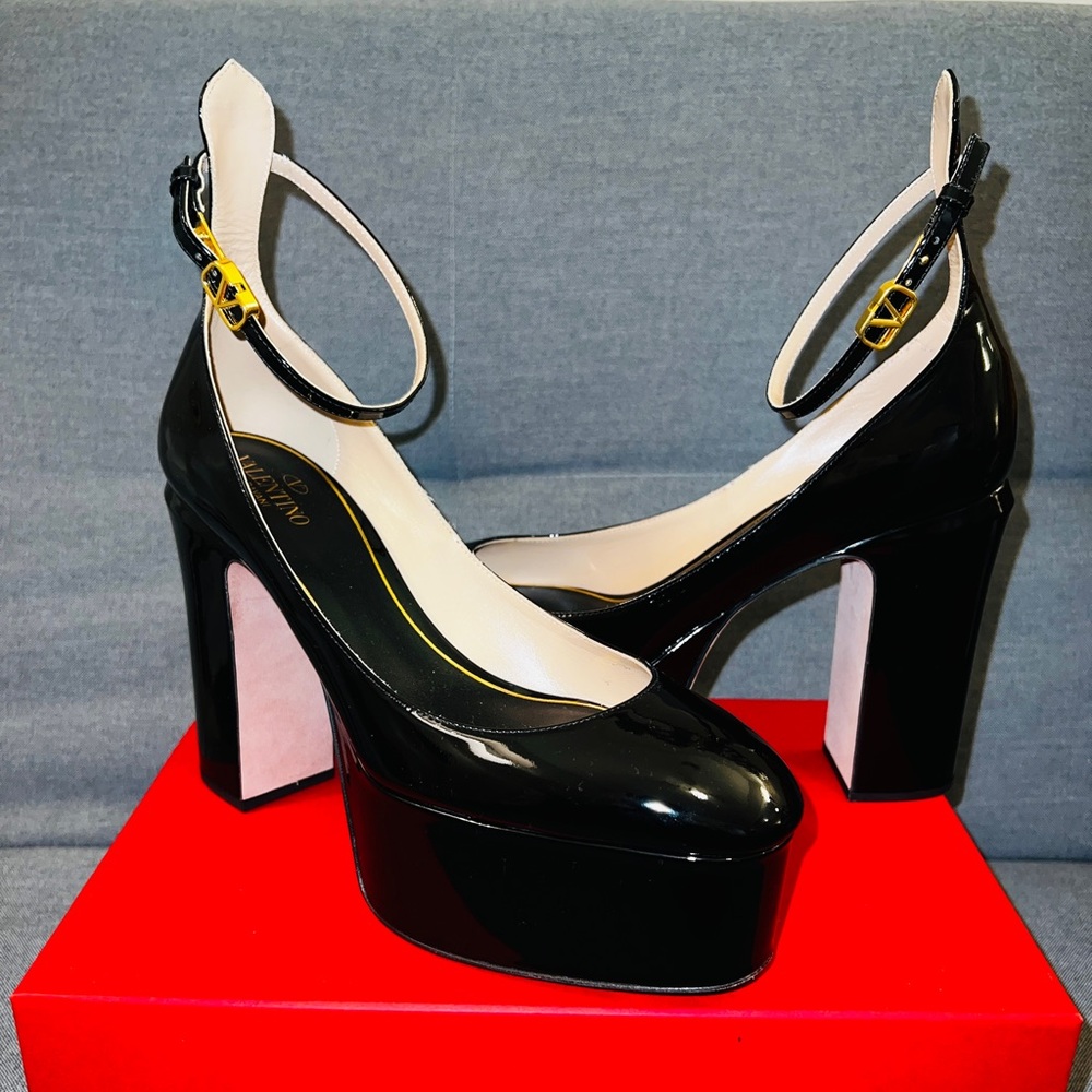 Sold-Valentino Garavani Tan Go Platform Pumps (NWT)!